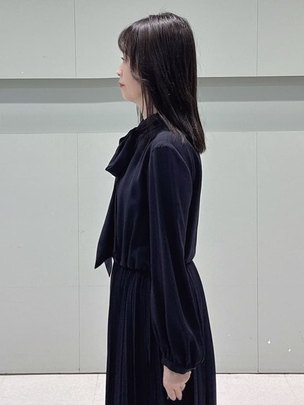 makiさんの「UNTITLED｜【きれいめ】ツイード ペプラムジャケット」を使ったコーディネート