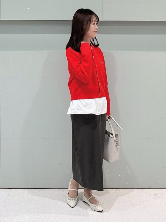 makiさんの「UNTITLED｜◆【コットン100/洗える】シャーリングフリルネックブラウス」を使ったコーディネート