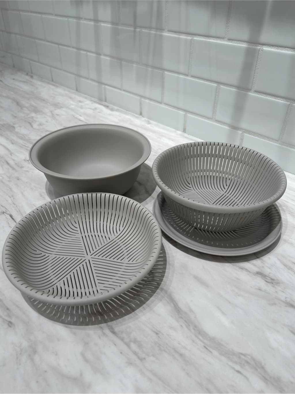 momo.さんの「212 KITCHEN STORE｜きほんの道具 ザルボウル21cm GY ＜marna マーナ＞」を使ったコーディネート