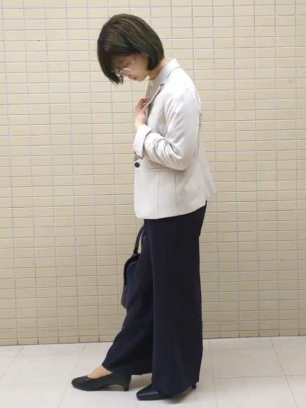 ひまりさんの「Reflect｜【SS-4Lサイズ／通勤／セットアップ可】タック入りワイドパンツ」を使ったコーディネート