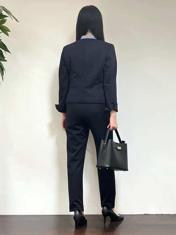 カレンさんの「UNTITLED｜【洗える/お仕事着】ジオメトリック ハイネックブラウス」を使ったコーディネート