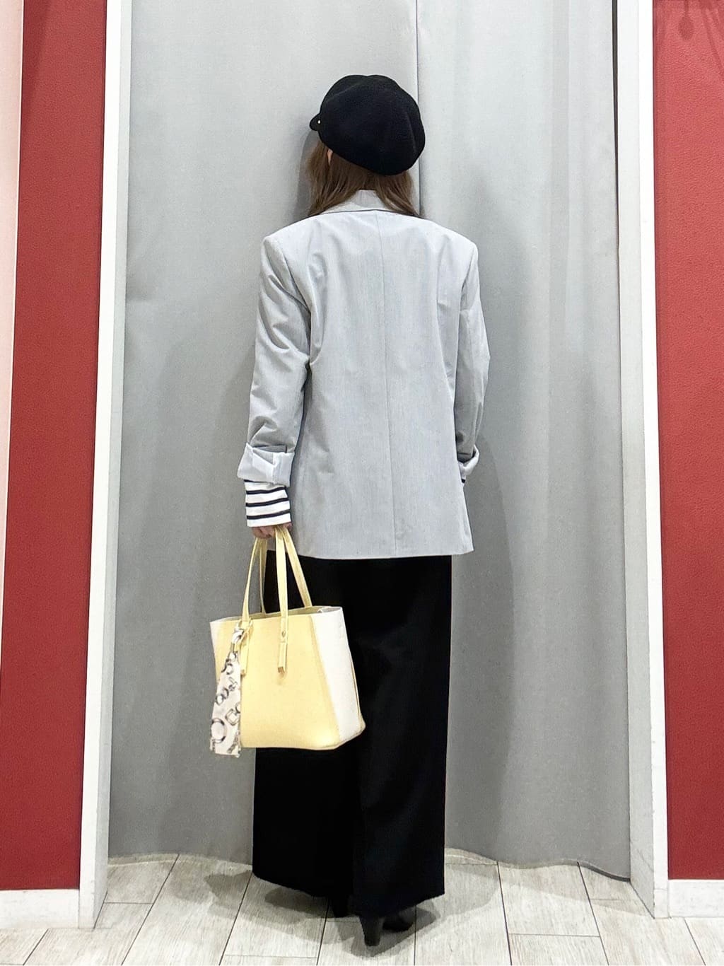 shioさんの「SHOO･LA･RUE｜【軽量/2WAY】コーデのアクセントになる　配色トートバッグ」を使ったコーディネート