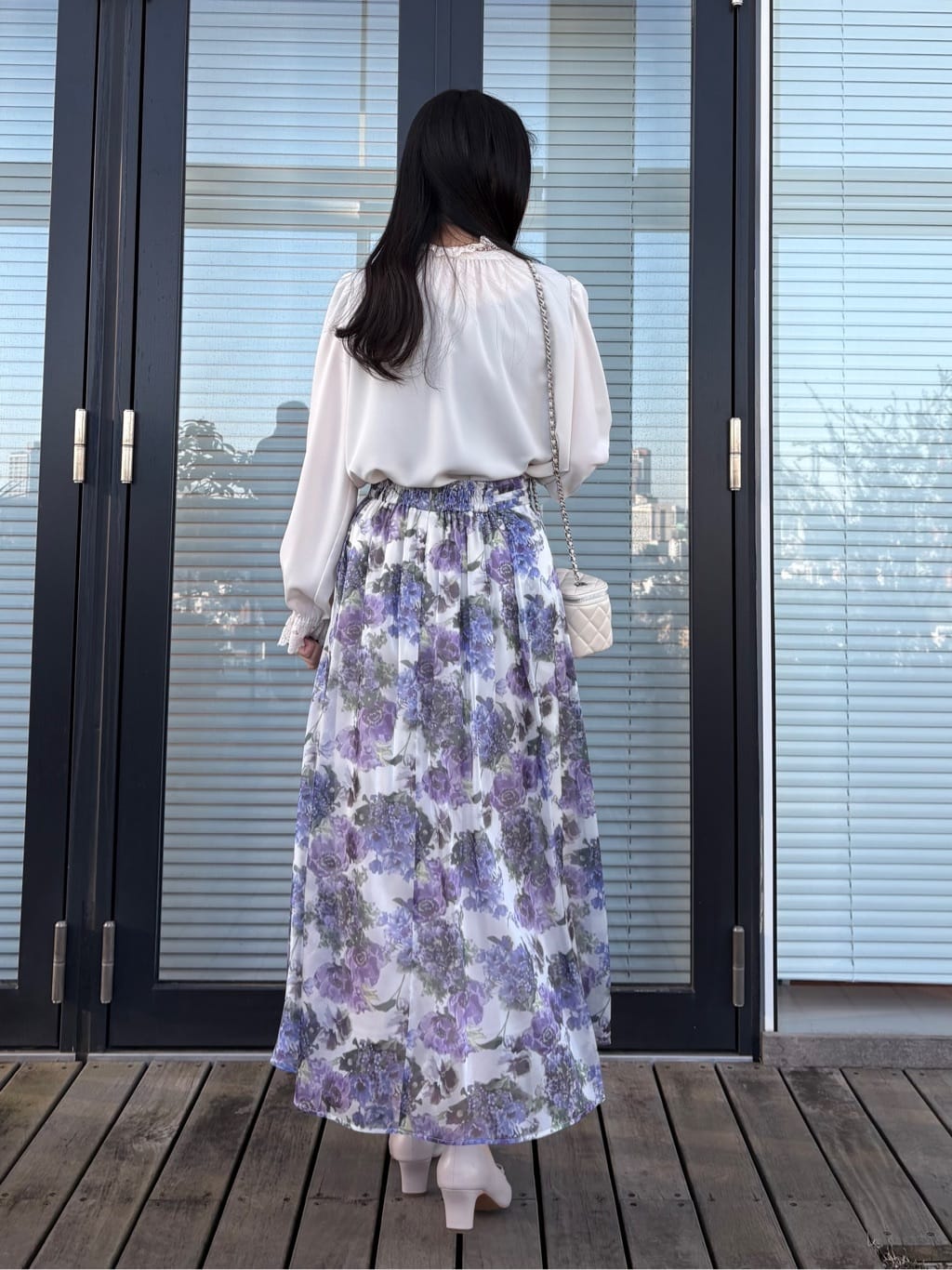 AOIさんの「Couture brooch｜【2WAY・ハレの日・通勤】エンブロレースブラウス」を使ったコーディネート