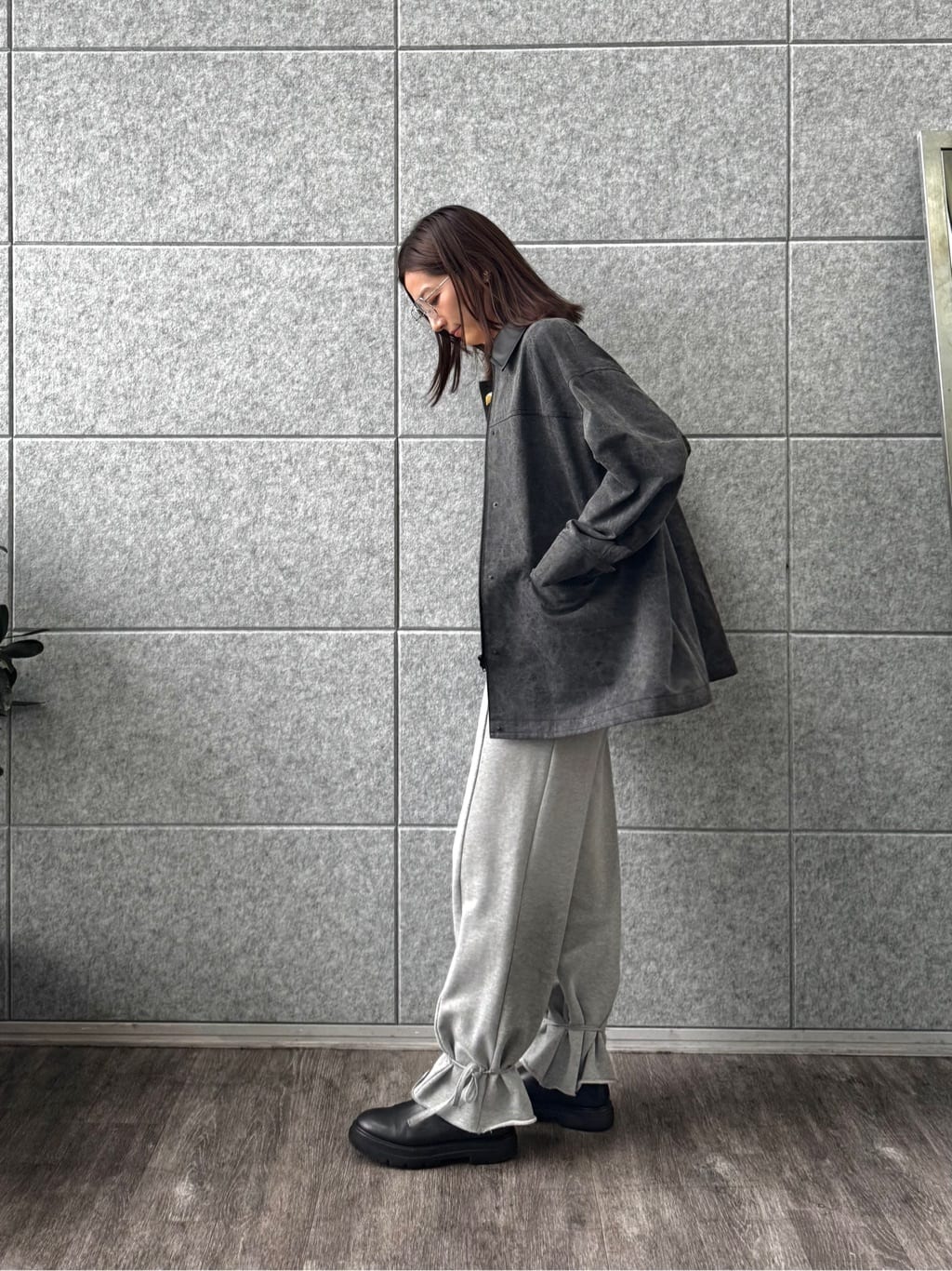 uchi__yamaさんの「CODE A｜pigment denim coverall」を使ったコーディネート
