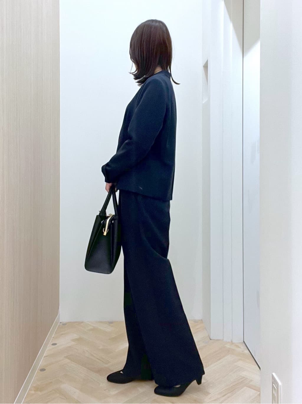  おまつさんの「grove｜【マシンウォッシュ／防シワ/SS-3L】ストレッチワイドパンツ」を使ったコーディネート