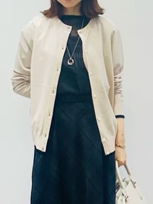 Miwaさんの「UNTITLED｜【アンサンブル可/薄手】ベーシッククルーネックカーディガン」を使ったコーディネート