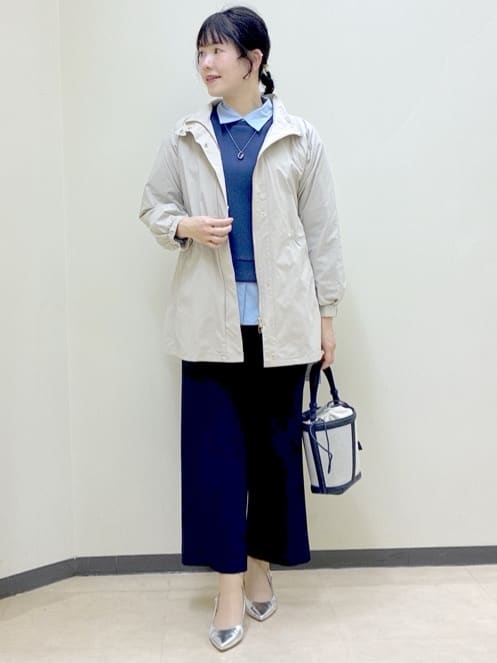  beni_gingerさんの「Reflect｜【撥水】ストレッチタフタミドル丈スタンドカラーコート」を使ったコーディネート