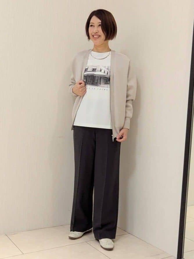 u-macoさんの「UNTITLED｜【コットン100/洗える】フォトロングTシャツ」を使ったコーディネート