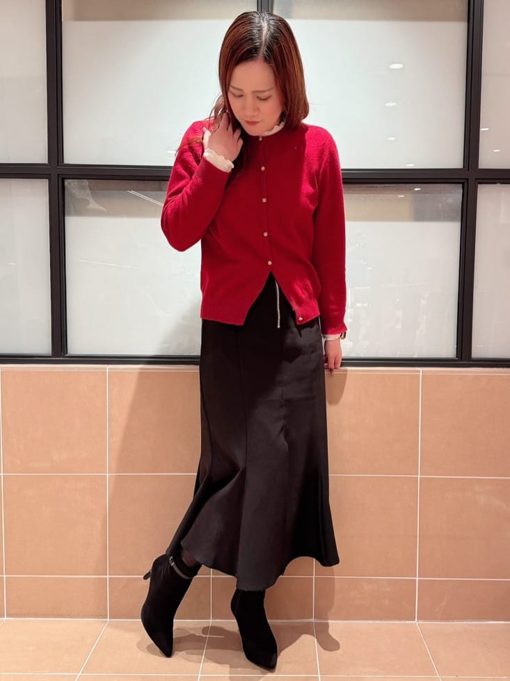 すみれさんの「ESPERANZA｜ジュエルヒールショートブーツ」を使ったコーディネート