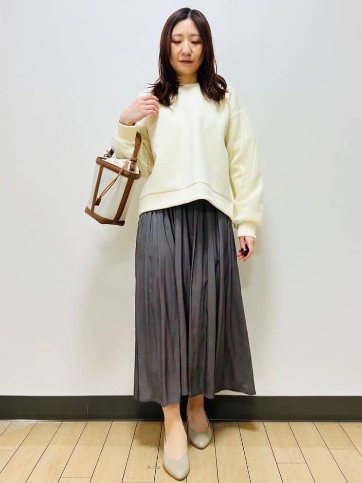 miiiさんの「Reflect｜チュールレイヤードスリーブプルオーバー」を使ったコーディネート