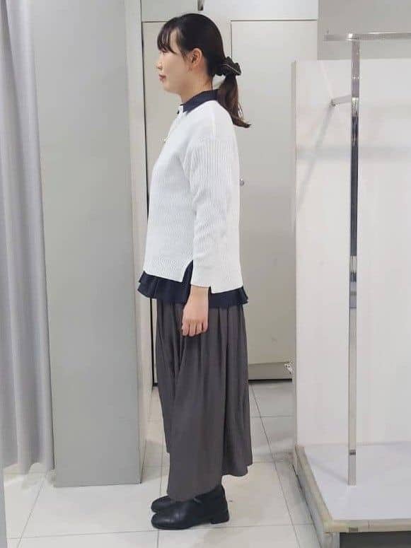 AZUSAさんの「Reflect｜【腰周りカバー／長め丈】モックネックニットプルオーバー」を使ったコーディネート