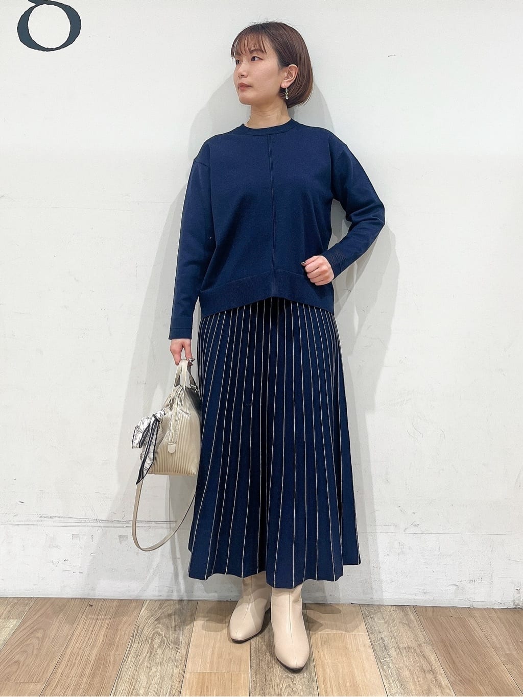 山さんさんの「grove｜フーデットミドルコート」を使ったコーディネート