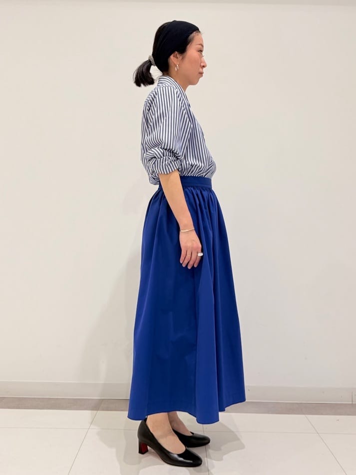 MIYAKAWAさんの「DRESSTERIOR｜【otonaMUSE5月号掲載/ウォッシャブル】タックギャザー スカート」を使ったコーディネート