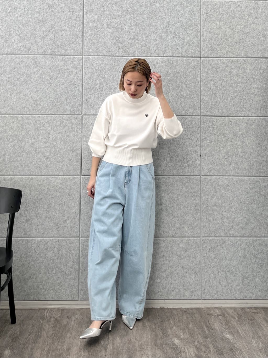 Harukaさんの「INDIVI｜Timeless｜フォルムロゴニット」を使ったコーディネート