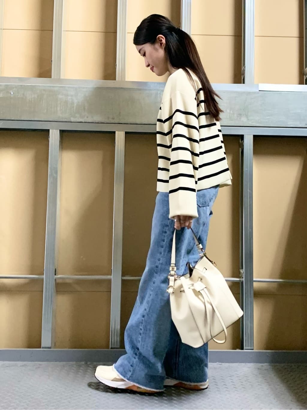 sahoさんの「THE SHOP TK｜AIBO DENIM フレア」を使ったコーディネート