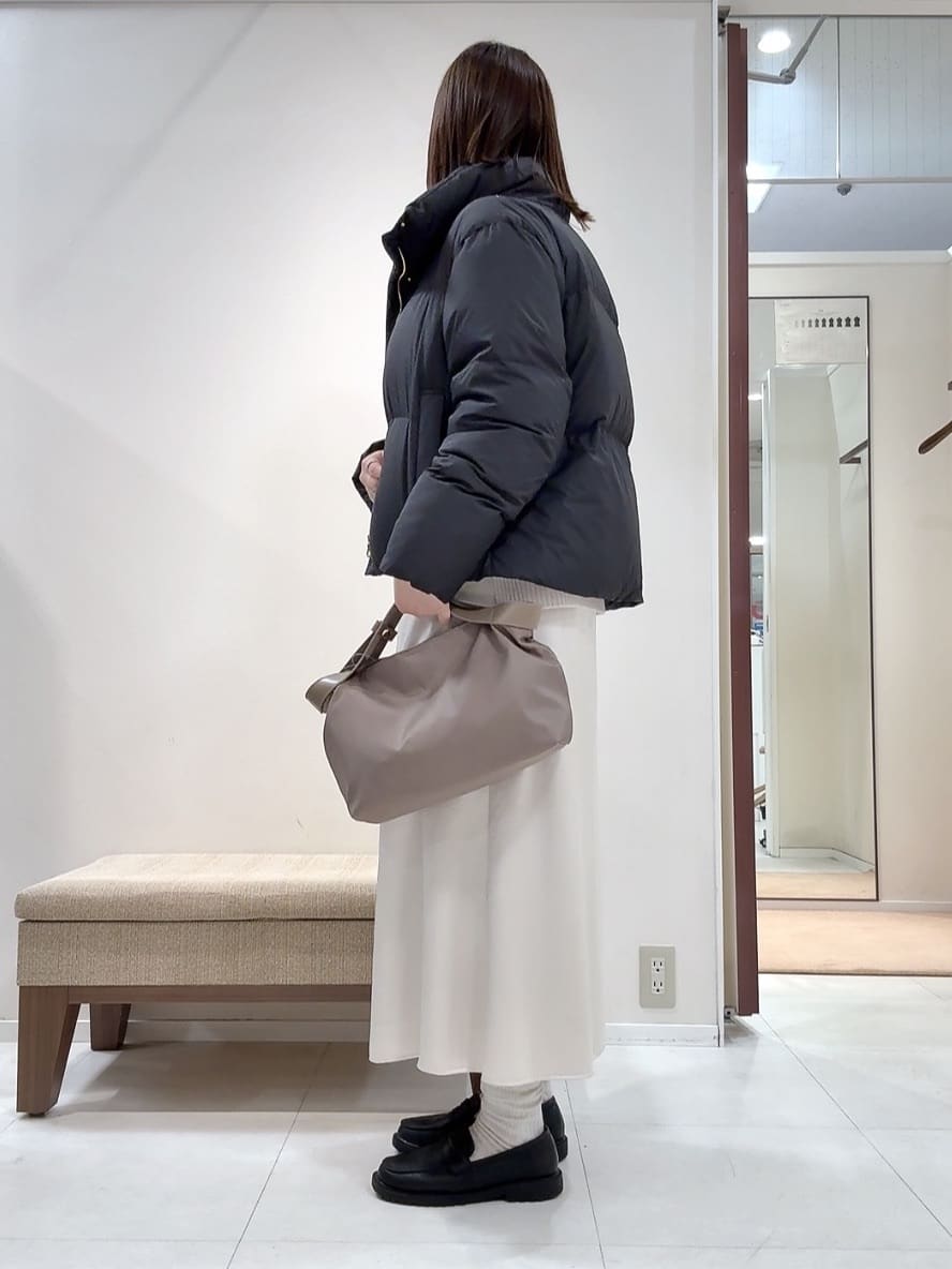 YUIさんの「UNTITLED｜【8色展開/洗える】ウールカシミヤ ハイネックニット」を使ったコーディネート