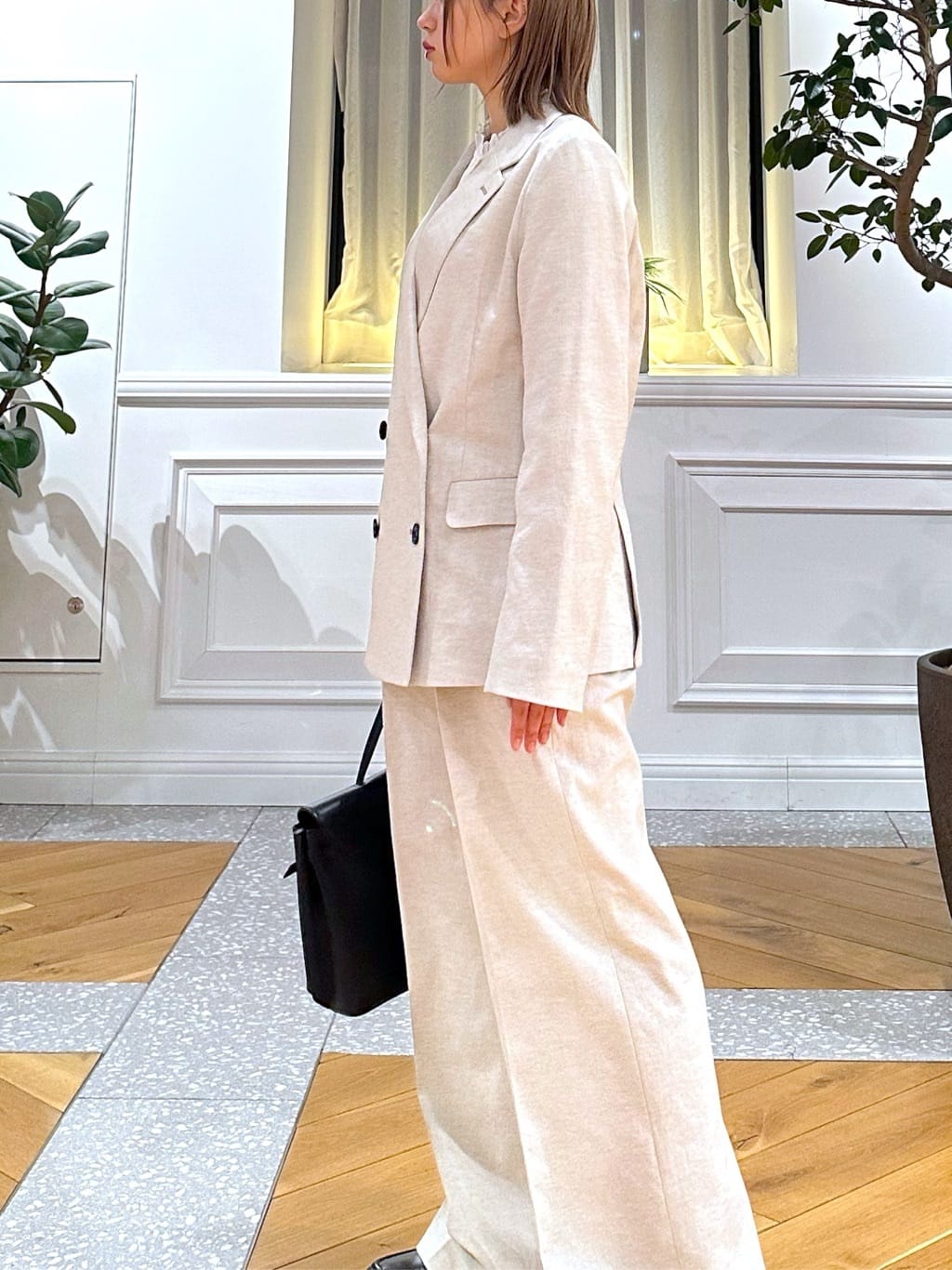 なべこさんの「DRESSTERIOR｜【セットアップ可/吸水速乾/ウォッシャブル】リネンブレンドオックスダブルジャケット」を使ったコーディネート