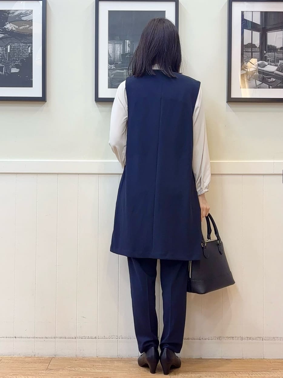 えぬさんの「SHOO･LA･RUE｜【洗濯機可/セットアップ可/S-3L】きちんと楽に。カットジョーゼット ロングジレ」を使ったコーディネート
