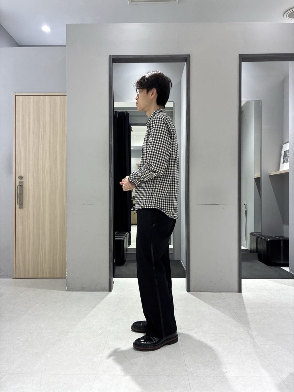 わいずみさんの「TAKEO KIKUCHI｜【ON／OFF兼用】CARREMANファブリック ノーカラージャケット」を使ったコーディネート