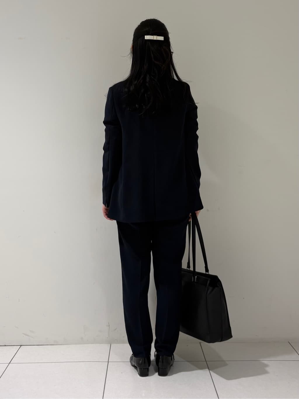 momokoさんの「INDIVI｜【洗える／多機能／SETUP可】着る日傘ダブルジャケット」を使ったコーディネート