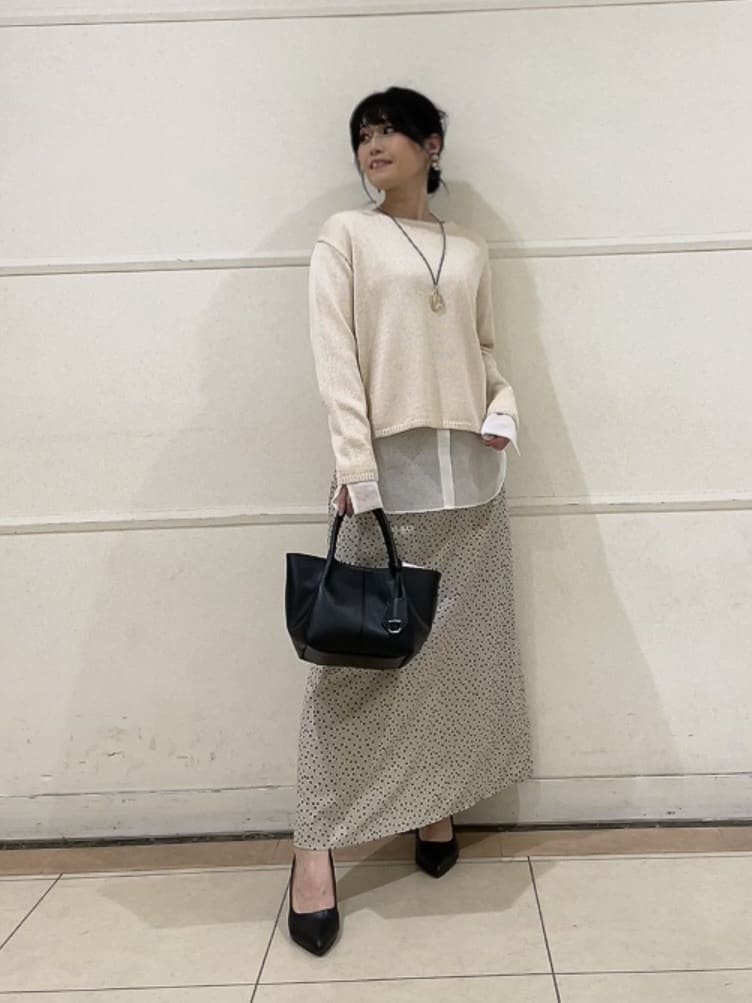watanabeさんの「UNTITLED｜◆【洗える/光沢感】ファンシーヤーンニット」を使ったコーディネート