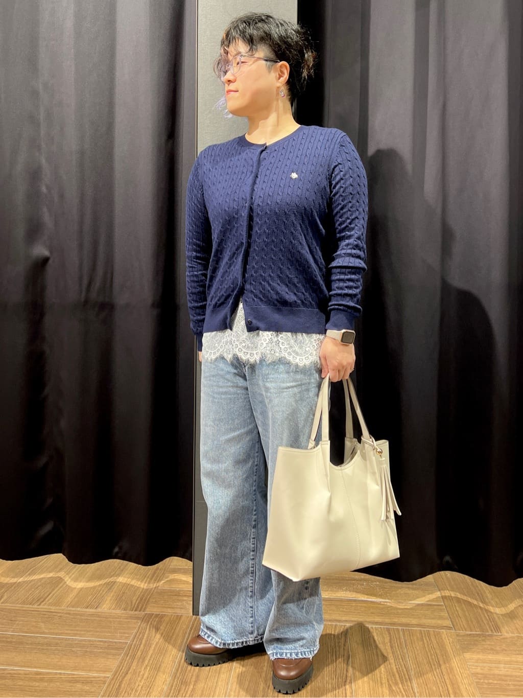 OKMKさんの「THE SHOP TK｜【POLO BCS 別注】ケーブルカーディガン」を使ったコーディネート