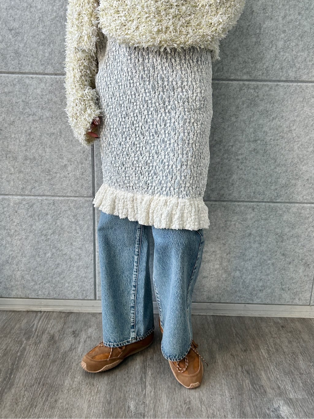 harunaさんの「CODE A｜sensual lace tight skirt」を使ったコーディネート