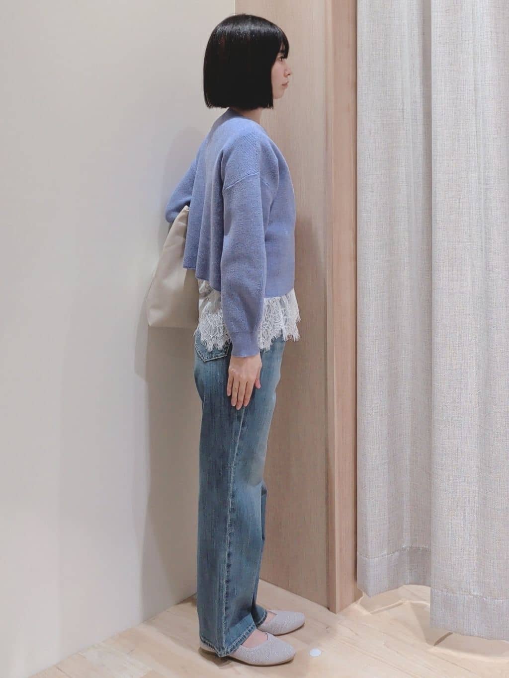 Yuiさんの「grove｜裾アソートペプラムカットソー」を使ったコーディネート