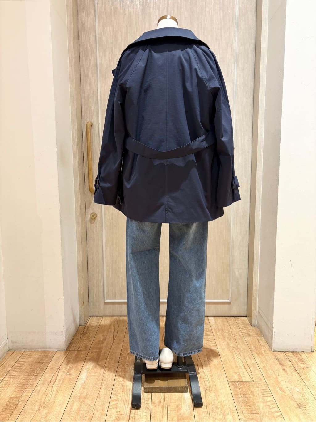 まるよOTさんの「SHOO･LA･RUE｜【洗濯機可/セットアップ可】さりげないラメ使いで差をつける クルーネックニット」を使ったコーディネート