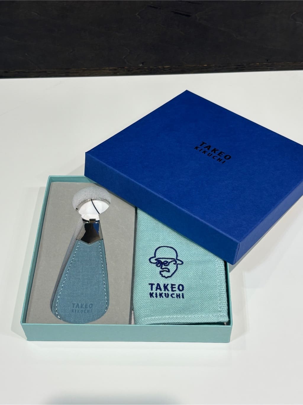 ヒナさんの「TAKEO KIKUCHI｜タオルハンカチシューホーンセット」を使ったコーディネート