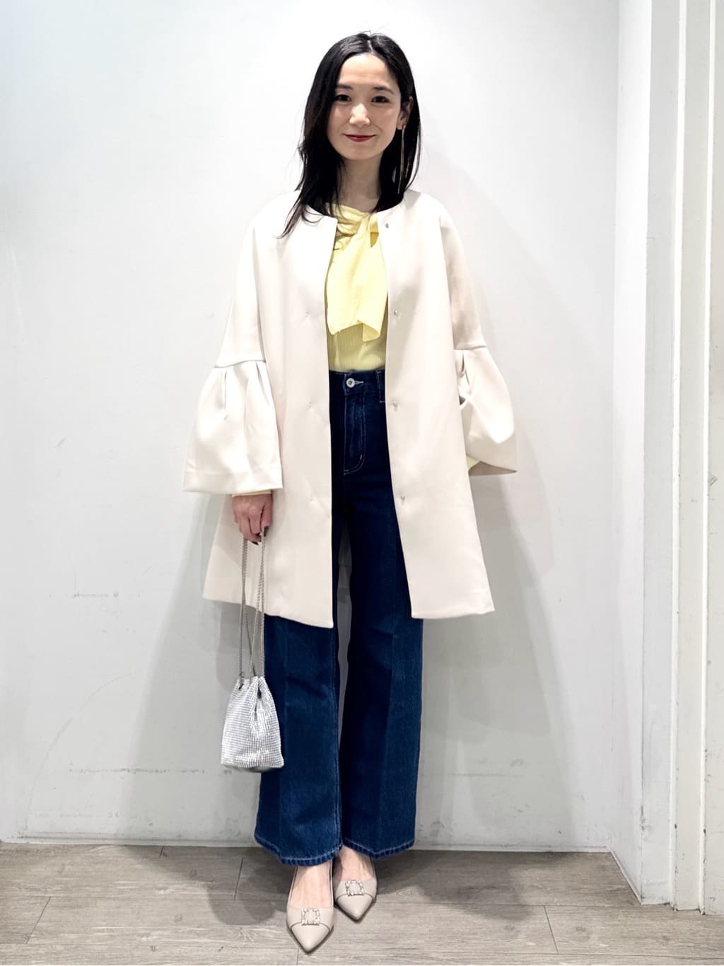 yuicciさんの「OPAQUE.CLIP｜フレアスリーブミドルコート【洗濯機OK】」を使ったコーディネート