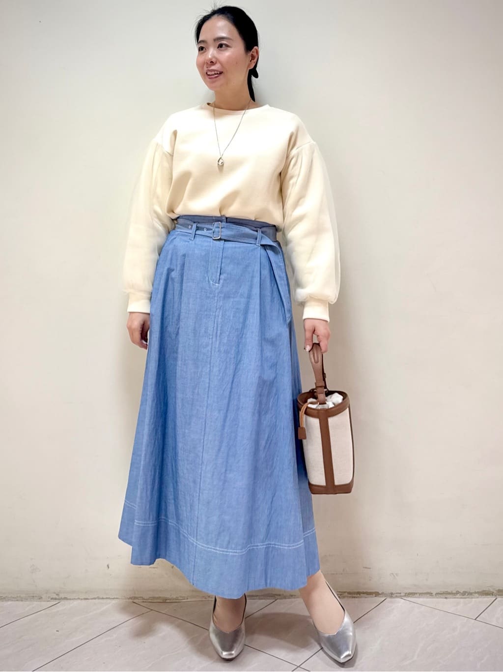 rincoさんの「Reflect｜チュールレイヤードスリーブプルオーバー」を使ったコーディネート