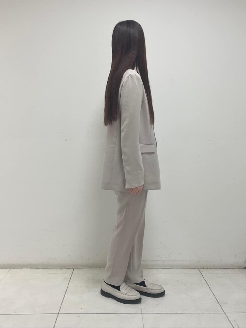 mさんの「INDIVI｜【洗える／多機能／SETUP可】着る日傘ダブルジャケット」を使ったコーディネート