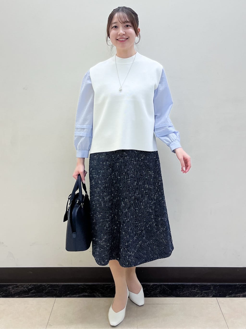 mikikoさんの「Reflect｜【ゆったり着られる◎】バンドカラーシャツブラウス」を使ったコーディネート