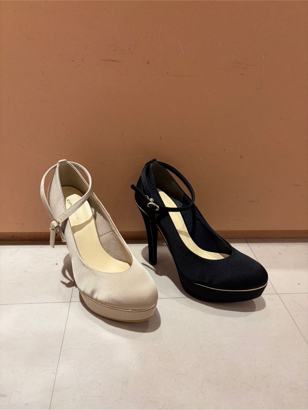 SACHAさんの「ESPERANZA｜2WAY超ハイヒール厚底パンプス」を使ったコーディネート