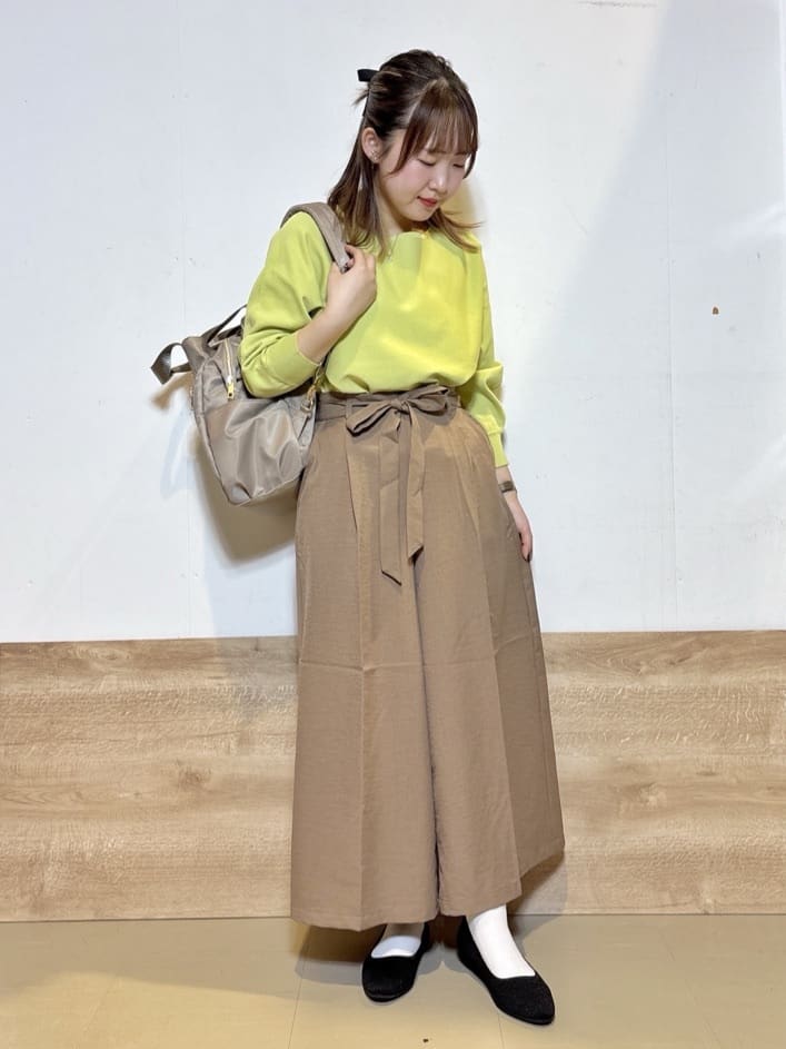 るねさんの「SHOO･LA･RUE｜ちょうどいい華やかさ　ふんわりレースブルゾン」を使ったコーディネート