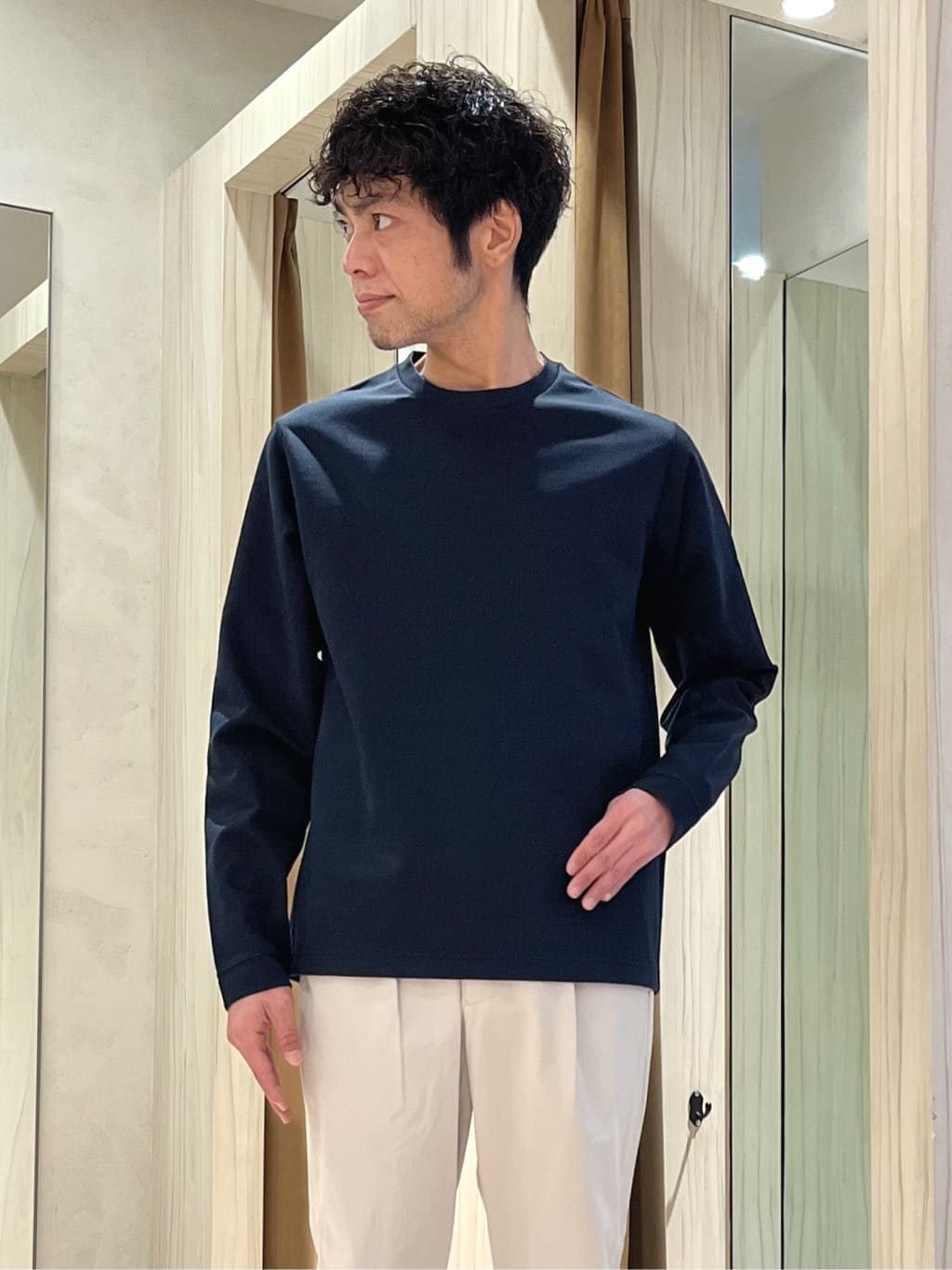 URAさんの「TAKEO KIKUCHI｜畦編みチェック ニットカーディガン」を使ったコーディネート