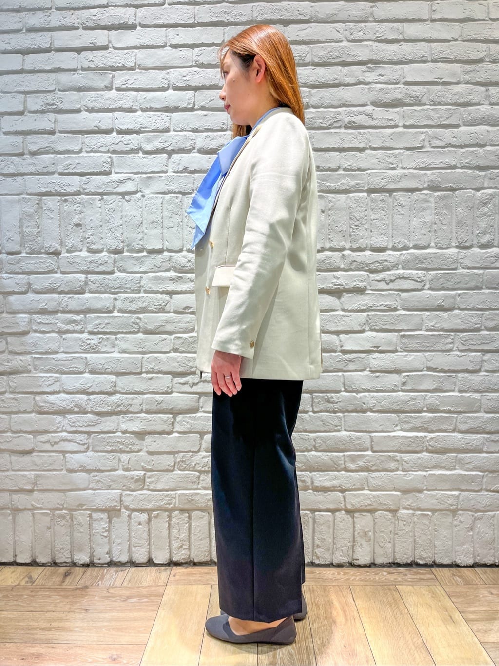erinaさんの「index｜金ボタンダブルブレストテーラードジャケット／セットアップ対応【洗える】」を使ったコーディネート