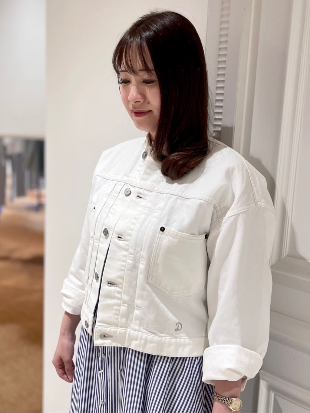 minowaさんの「DRESSTERIOR｜【ウォッシャブル】バンドカラー ホワイトＧジャン」を使ったコーディネート