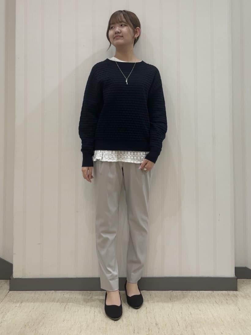 ちひさんの「INDIVI｜【洗える／レイヤードにおすすめ】シャーリングレース ロングTシャツ」を使ったコーディネート