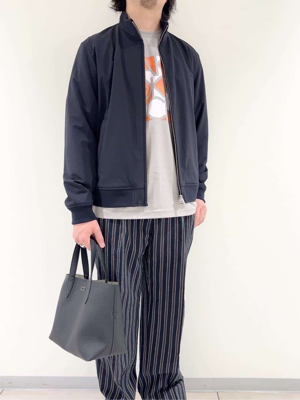 及川さんの「TAKEO KIKUCHI｜スタンドカラー ショート リブ ブルゾン」を使ったコーディネート