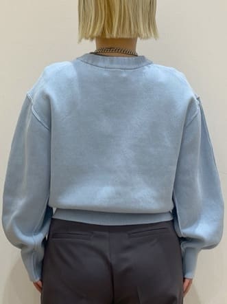 くーみーさんの「OPAQUE.CLIP｜スウェットライクショートニット【洗濯機OK】」を使ったコーディネート