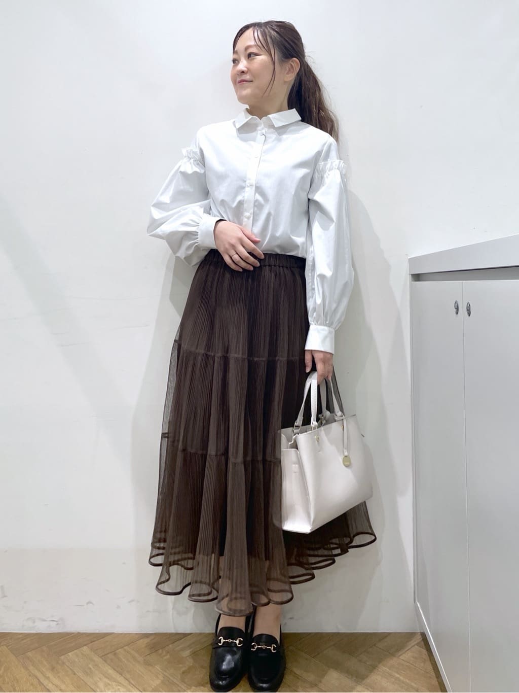 Junさんの「index｜リバーシブルチュールティアードフレアスカート【洗濯機OK】」を使ったコーディネート