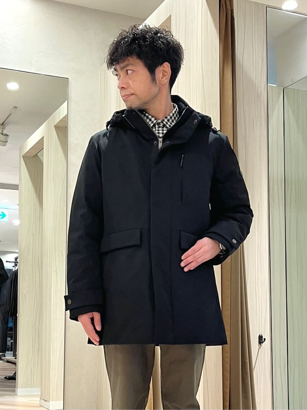 URAさんの「TAKEO KIKUCHI｜【None Of Stress】ストレッチ ダウンブルゾン」を使ったコーディネート