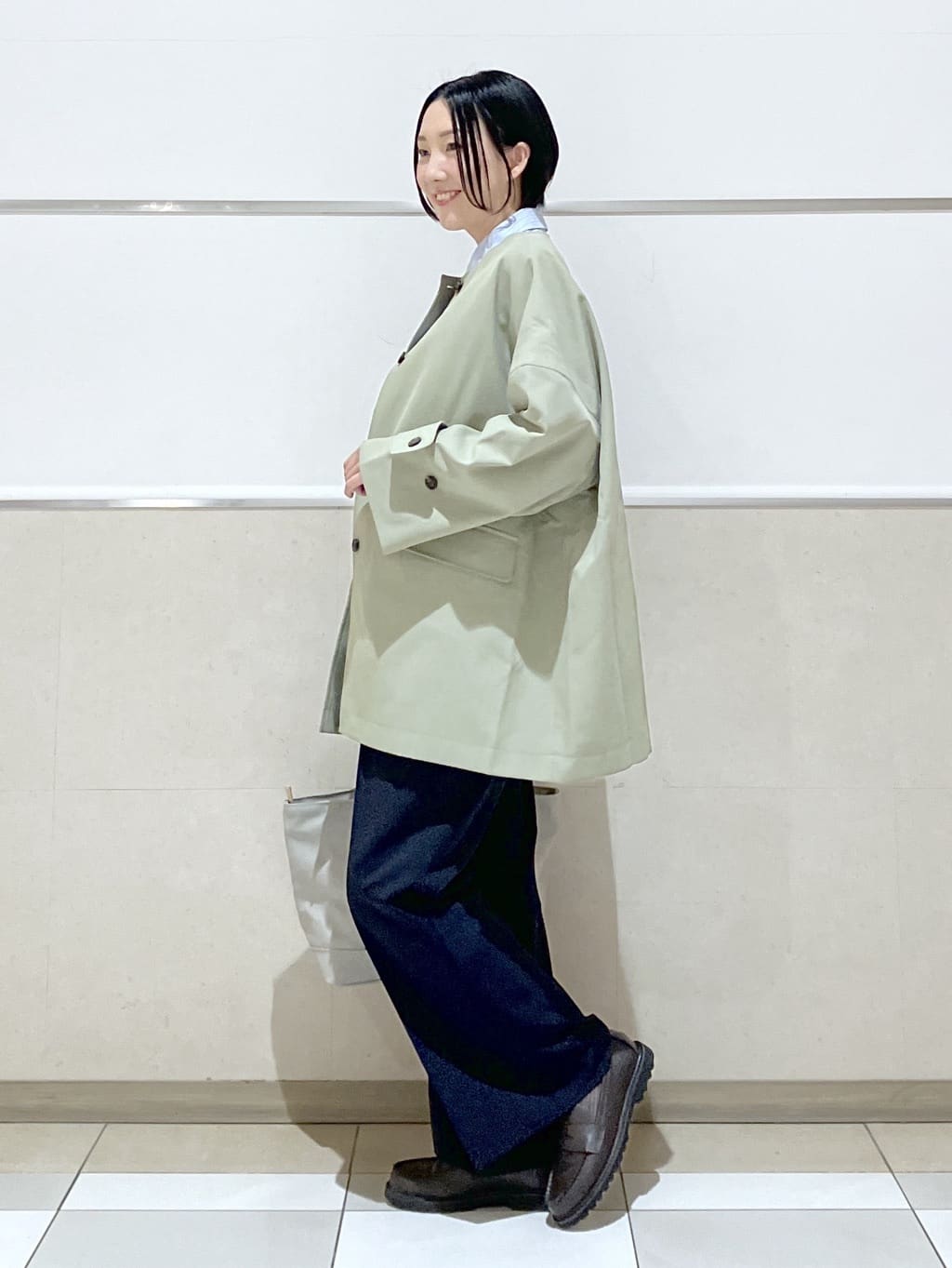eriko さんの「Dessin｜【花粉ガード/撥水加工/洗える】クルーネックスプリングコート」を使ったコーディネート
