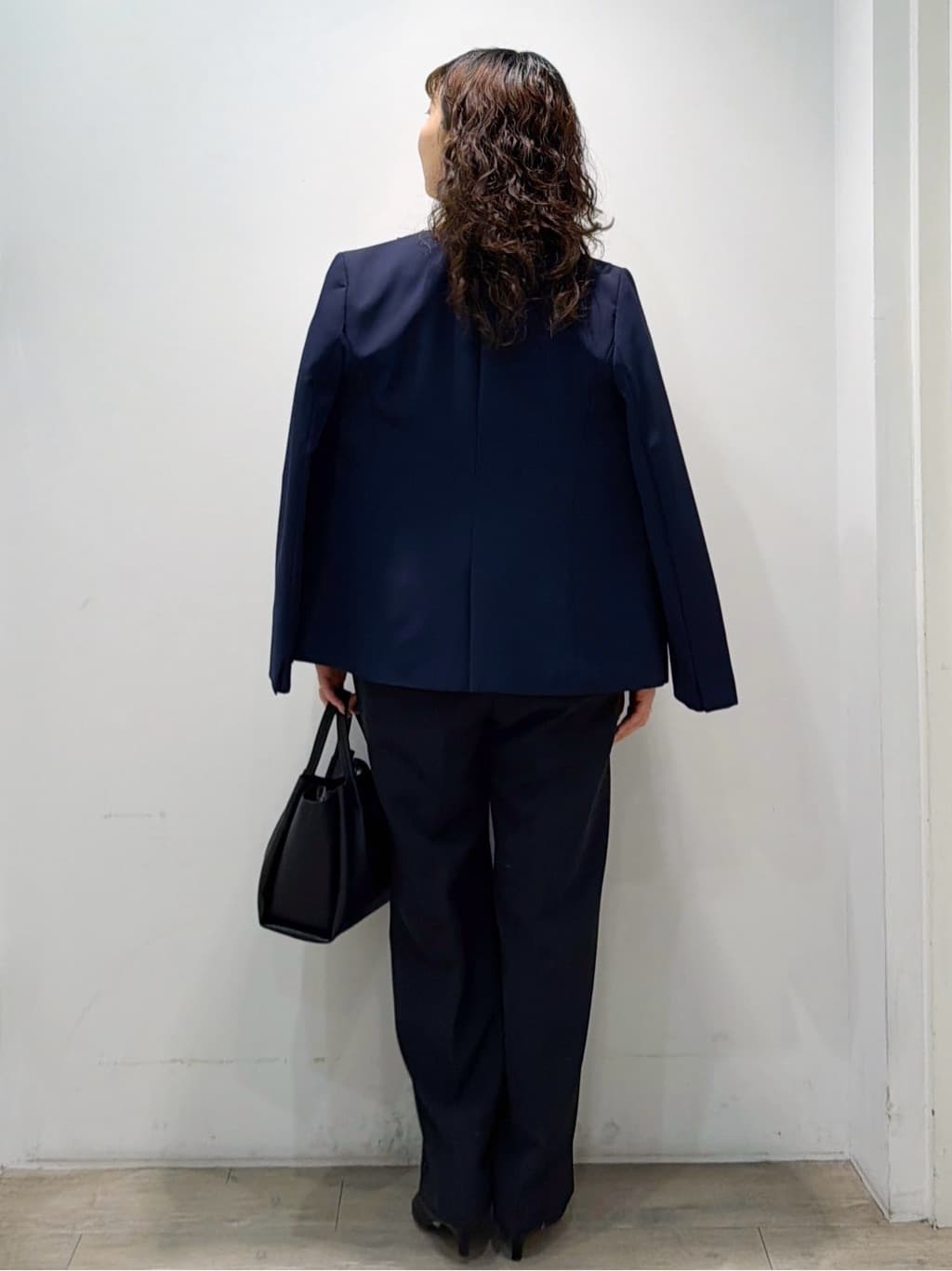 sumicaさんの「OPAQUE.CLIP｜《通勤／セットアップ対応》 Vネックジャケット／ダブルクロス【洗濯機OK】」を使ったコーディネート