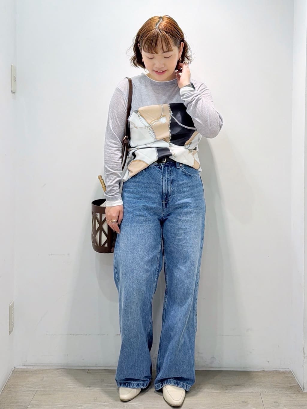 sumicaさんの「OPAQUE.CLIP｜配色レイヤードロングスリーブTシャツ【洗える】」を使ったコーディネート