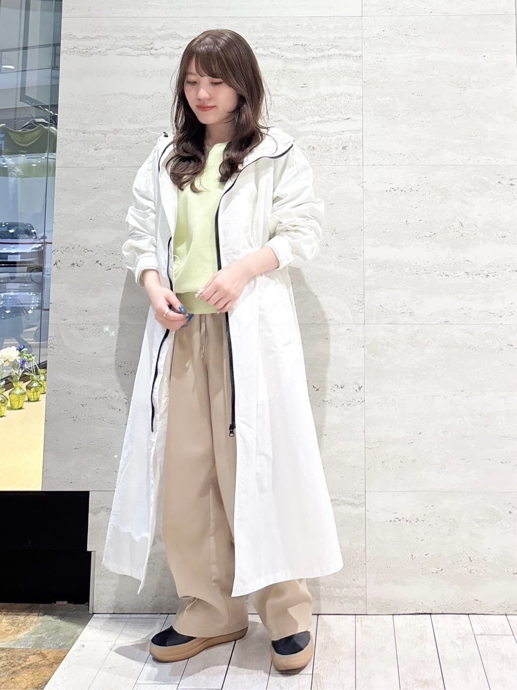 かほさんの「OPAQUE.CLIP｜イージーワイドパンツ【洗濯機OK】」を使ったコーディネート