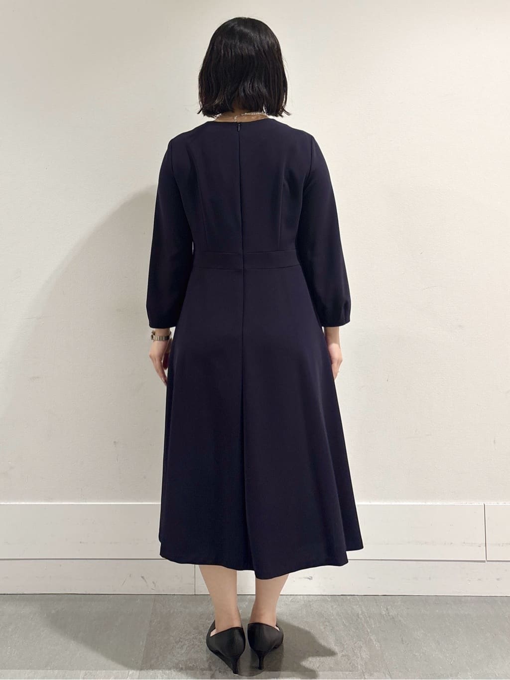 モエカさんの「UNTITLED｜【日本製・本革】Comfit Dresser Pumps（コンフィットドレッサーパンプス）」を使ったコーディネート