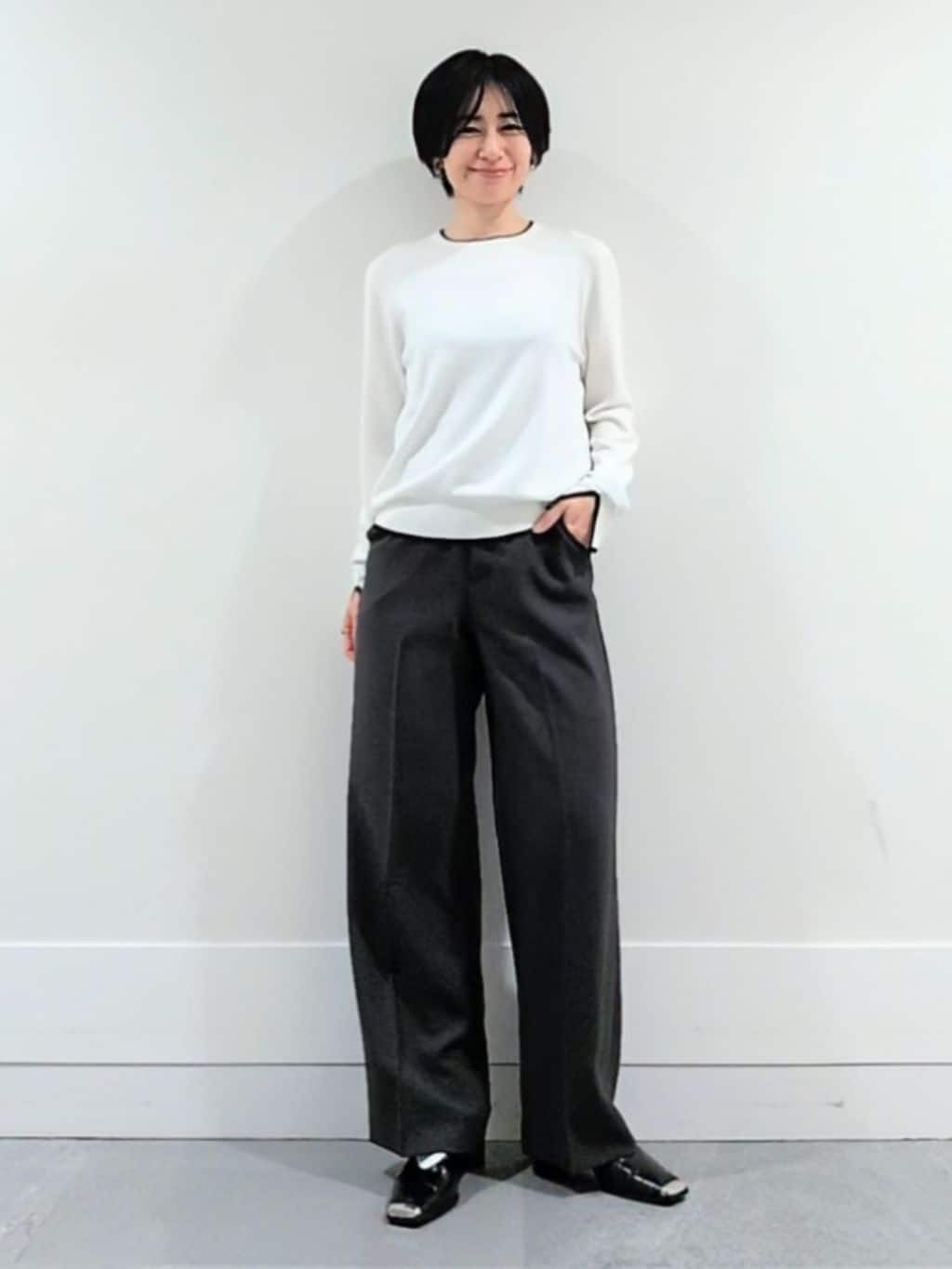 ミズタさんの「UNTITLED｜【新色追加/接触冷感/セットアップ可】エアリー ワイドパンツ」を使ったコーディネート